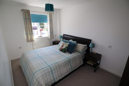 3 bedroom Semi-detached house to let in Watling Close, Lincoln, LN4