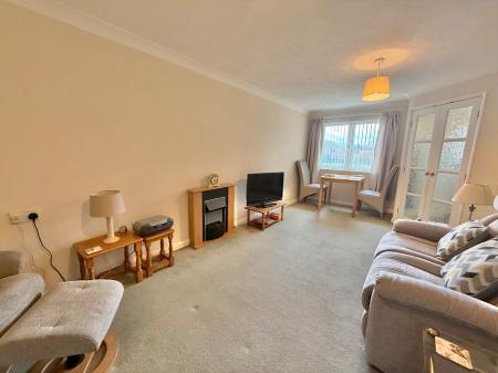 1 bedroom Flat for sale in Cathedral View Court, Lincoln, LN2