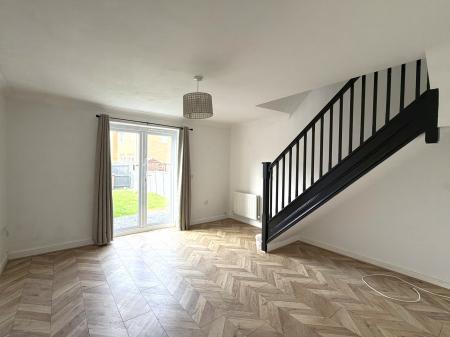 2 bedroom Terraced House to let in Watling Close, Bracebridge Heath, LN4