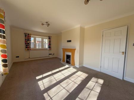 5 bedroom Bungalow for sale in Paynell, Dunholme, LN2