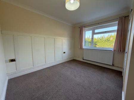 5 bedroom Bungalow for sale in Paynell, Dunholme, LN2