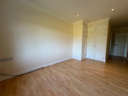 5 bedroom Bungalow for sale in Paynell, Dunholme, LN2