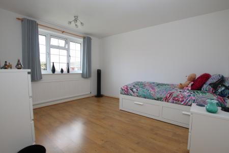 4 bedroom Detached house for sale in Malham Drive, Lincoln, LN6