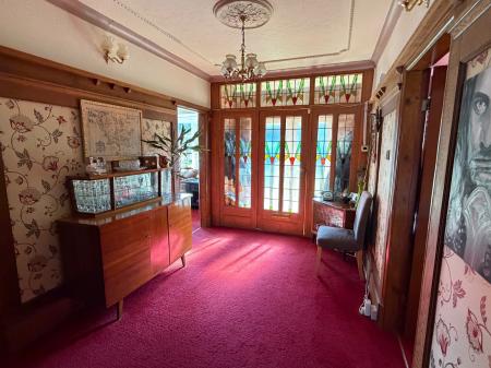 3 bedroom Detached bungalow for sale in Lincoln Road, Branston, LN4