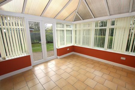 3 bedroom Detached bungalow for sale in The Alders, Scothern, LN2