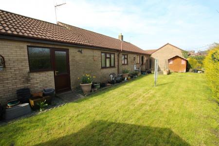 3 bedroom Detached bungalow for sale in Ermine Drive, Navenby, LN5