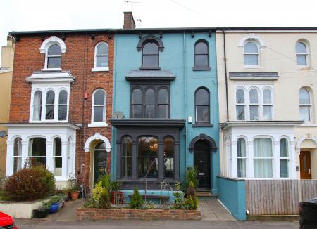 South Park, Lincoln, LN5