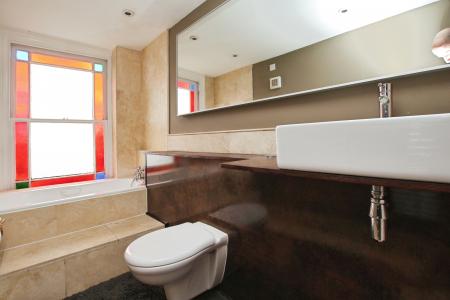 4 bedroom Town house for sale in South Park, Lincoln, LN5