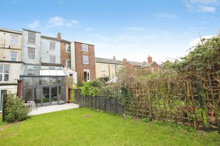 4 bedroom Town house for sale in South Park, Lincoln, LN5