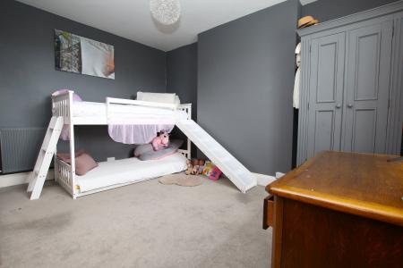 4 bedroom Town house for sale in South Park, Lincoln, LN5