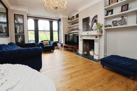 4 bedroom Town house for sale in South Park, Lincoln, LN5
