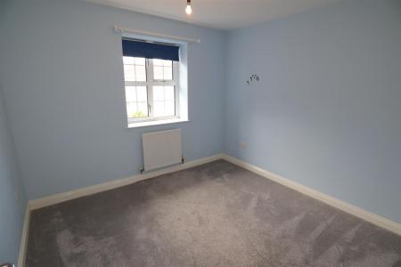 2 bedroom Flat to let in Cathedral Heights, Chichester Road, Bracebridge Heath, LN4