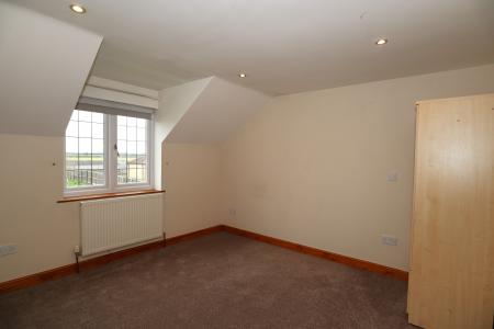 6 bedroom Detached house to let in Barlings Lane, Langworth, LN3