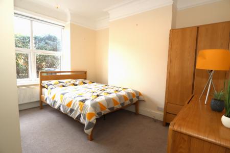 6 bedroom Terraced House to let in St Catherines Grove, Lincoln, LN5