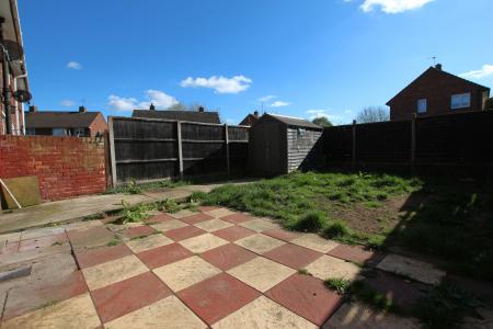 3 bedroom Terraced House for sale in Welbourn Gardens, Lincoln, LN2