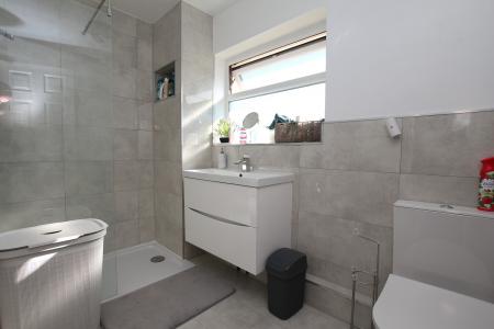 3 bedroom Terraced House for sale in Welbourn Gardens, Lincoln, LN2