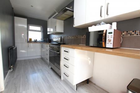 3 bedroom Terraced House for sale in Welbourn Gardens, Lincoln, LN2