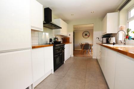 4 bedroom Link detached house for sale in Halls Court, Dunston, LN4