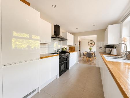 4 bedroom Link detached house for sale in Halls Court, Dunston, LN4