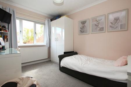 4 bedroom Link detached house for sale in Halls Court, Dunston, LN4