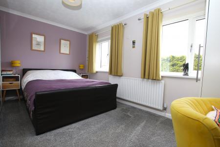 4 bedroom Link detached house for sale in Halls Court, Dunston, LN4