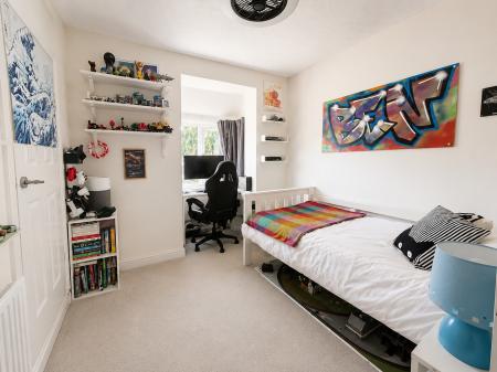 4 bedroom Link detached house for sale in Halls Court, Dunston, LN4