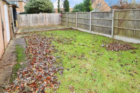 3 bedroom Semi-detached house to let in High Street, Caythorpe, NG32