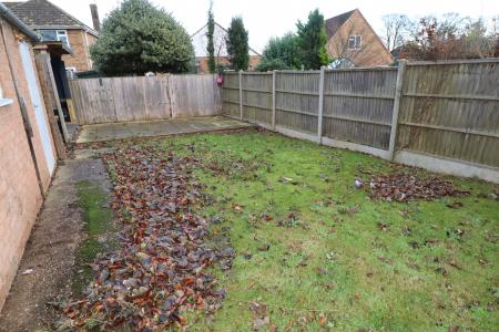 3 bedroom Semi-detached house to let in High Street, Caythorpe, NG32