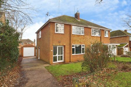 High Street, Caythorpe, NG32
