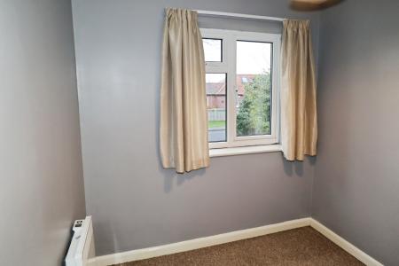 3 bedroom Semi-detached house to let in High Street, Caythorpe, NG32