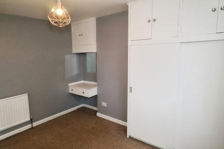 3 bedroom Semi-detached house to let in High Street, Caythorpe, NG32