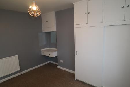 3 bedroom Semi-detached house to let in High Street, Caythorpe, NG32