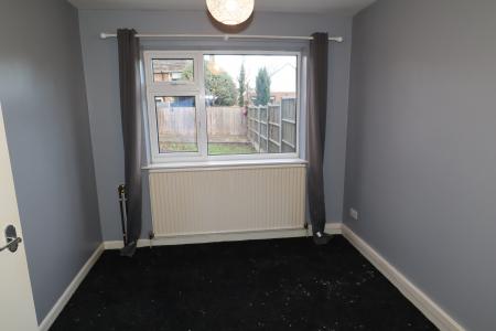 3 bedroom Semi-detached house to let in High Street, Caythorpe, NG32