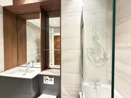 2 bedroom Flat to let in Brayford Wharf North, Lincoln, LN1