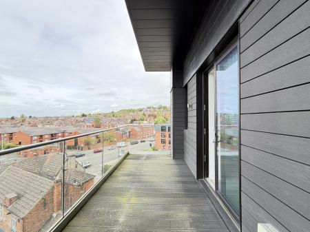 2 bedroom Flat to let in Brayford Wharf North, Lincoln, LN1