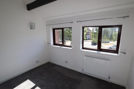 1 bedroom Semi-detached house to let in Beaufort Road, Lincoln, LN2