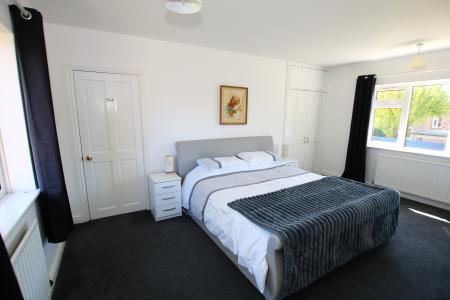 4 bedroom Detached house for sale in Satterley Close, Witham St Hughs, LN6