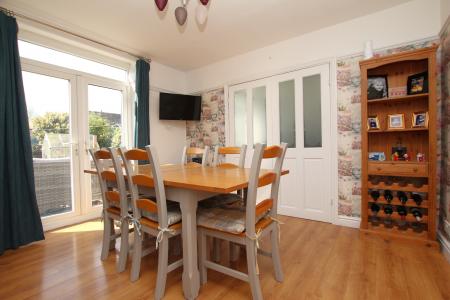 4 bedroom Detached house for sale in Satterley Close, Witham St Hughs, LN6