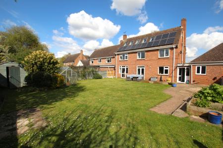 4 bedroom Detached house for sale in Satterley Close, Witham St Hughs, LN6