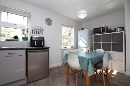 3 bedroom Town house for sale in Padley Road, Lincoln, LN2