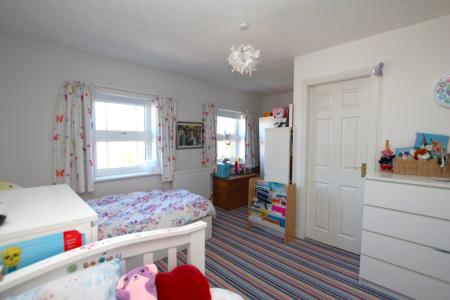 3 bedroom Town house for sale in Padley Road, Lincoln, LN2