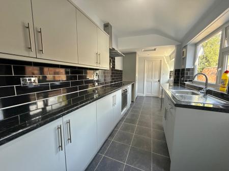 3 bedroom Terraced House for sale in Pennell Street, Lincoln, LN5
