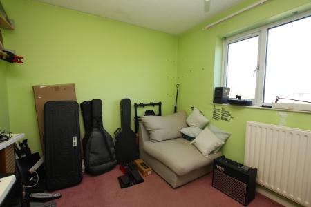 3 bedroom Semi-detached house for sale in Tobruk Close, Lincoln, LN1