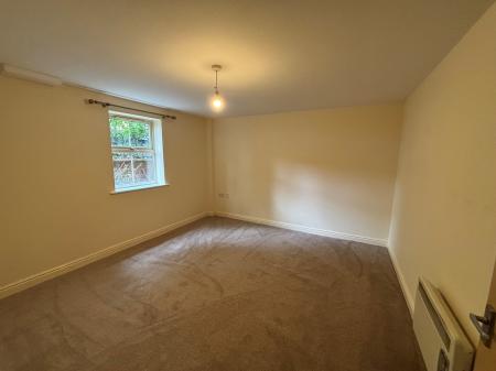 2 bedroom Flat to let in Wesleyan Court, Lincoln, LN2