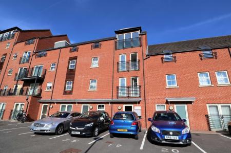 2 bedroom Flat to let in Wesleyan Court, Lincoln, LN2