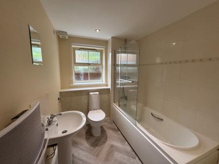 2 bedroom Flat to let in Wesleyan Court, Lincoln, LN2