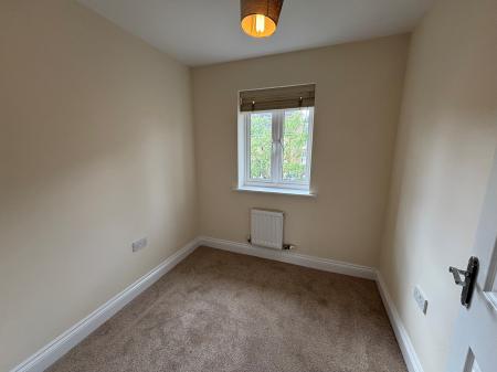 3 bedroom Flat to let in Deansleigh, Lincoln, LN1