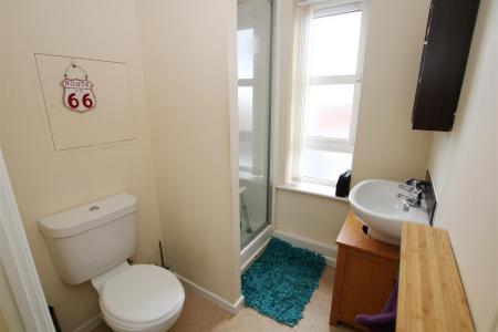 2 bedroom Flat to let in Pigot Way, Lincoln, LN2