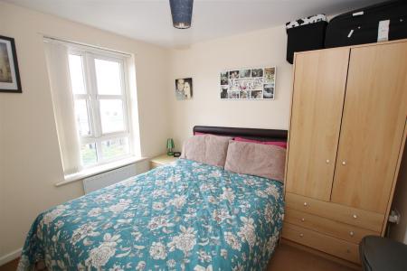 2 bedroom Flat to let in Pigot Way, Lincoln, LN2