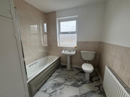 2 bedroom Flat to let in Linton Street, Lincoln, LN5